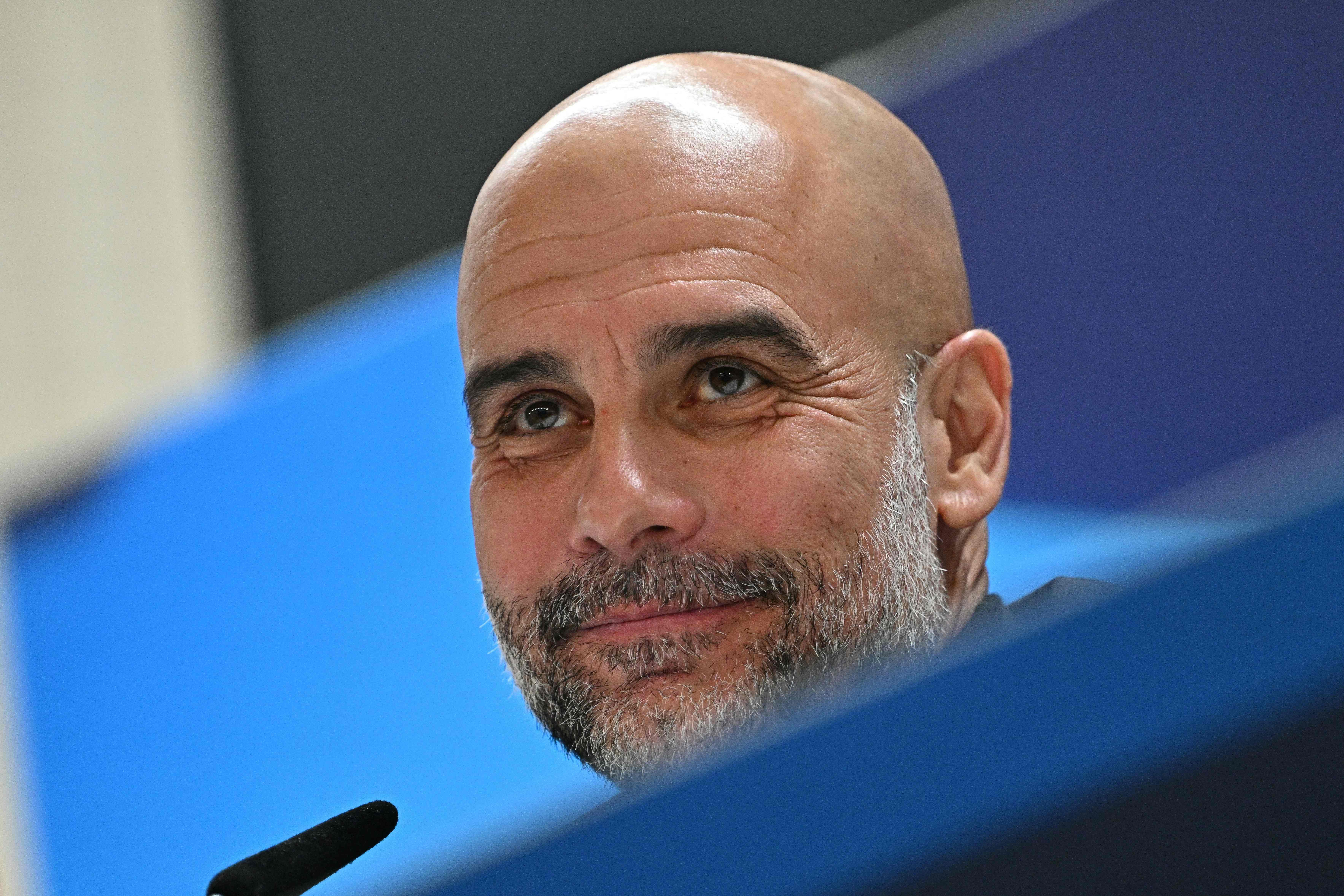 El entrenador del Manchester City, Pep Guardiola, en rueda de prensa luego del partido de la Premier League ante el Luton. (Foto Prensa Libre: AFP)