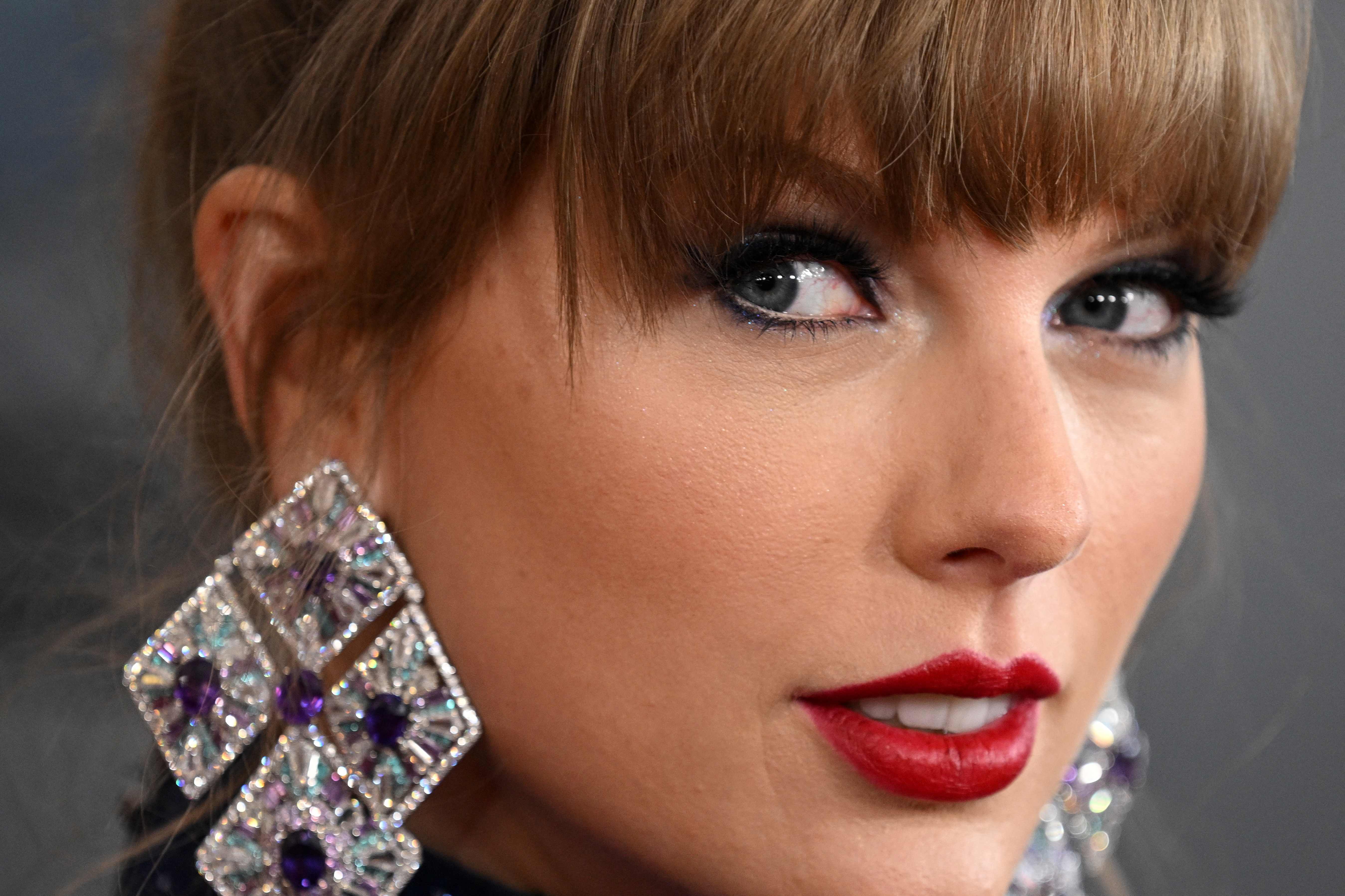 Taylor Swift lanzó su álbum "The Tortured Poets Department"