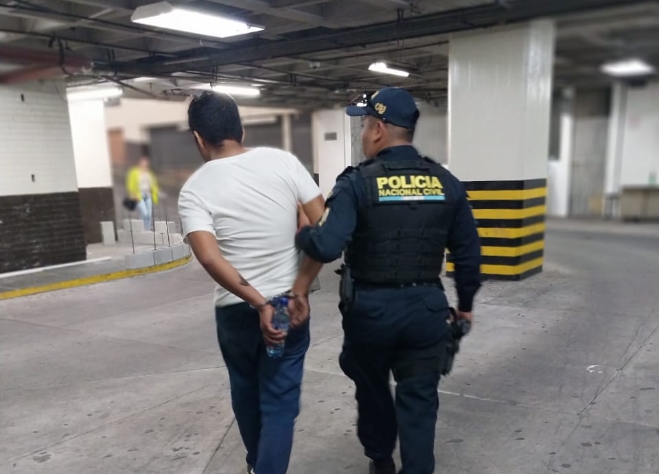 Asaltante detenido en la zona 1