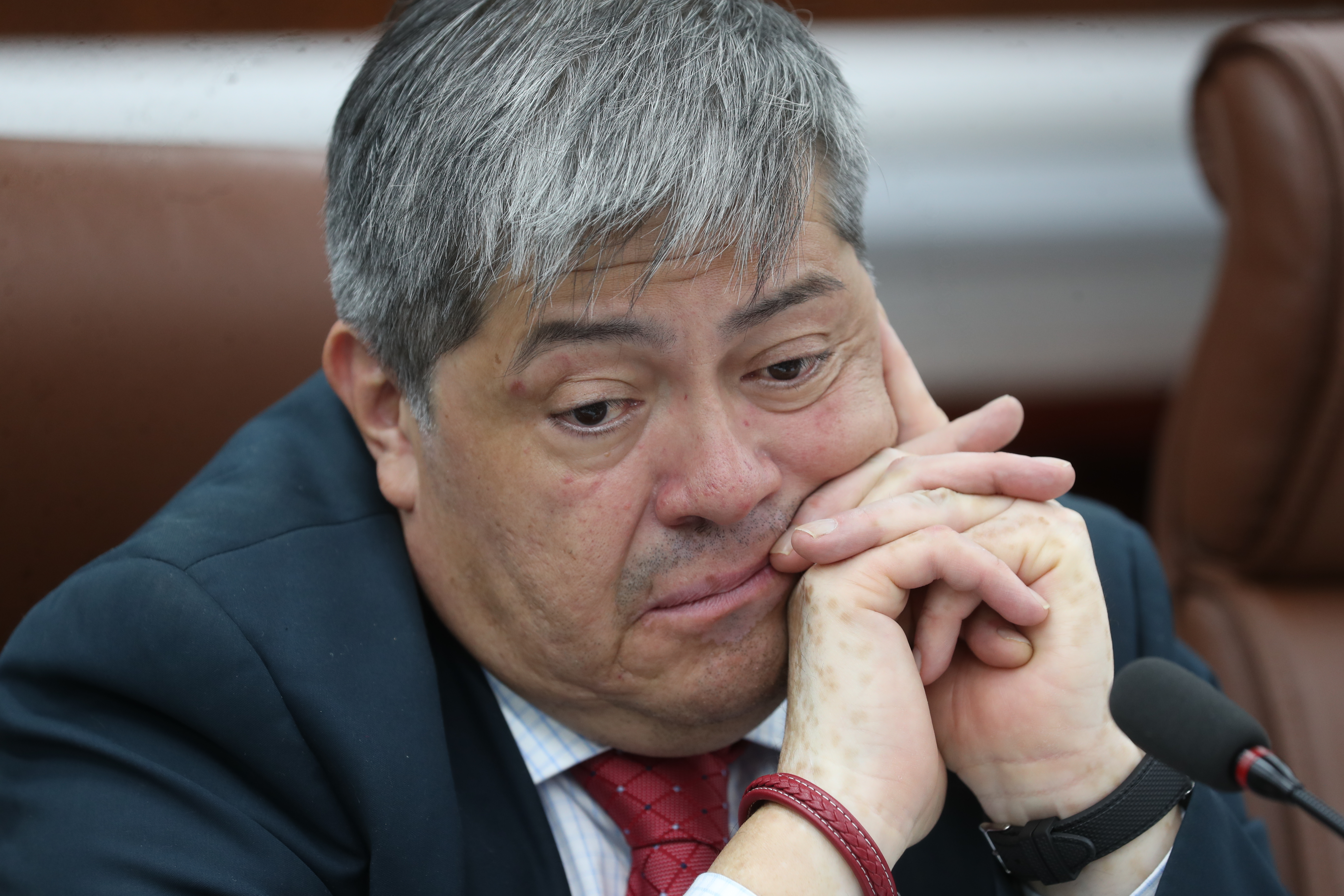 Francisco Jimenez, ministro de Gobernacin, son citados a la bancada VOS donde los cuestionan sobre extorsiones y muertes de personas en Mixco 


Fotografa Erick Avila                   25/04/2024