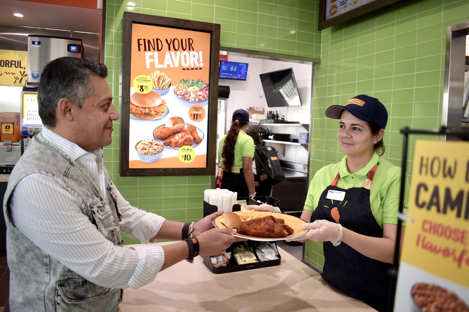 Pollo Campero abre su restaurante número 100 en Miami Gardens, Florida, Estados Unidos. (Foto, Prensa Libre: Rubén Lacan).