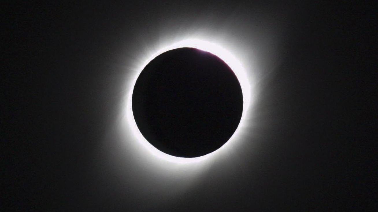 Un eclipse solar total podrá verse en Norteamérica este 8 de abril.