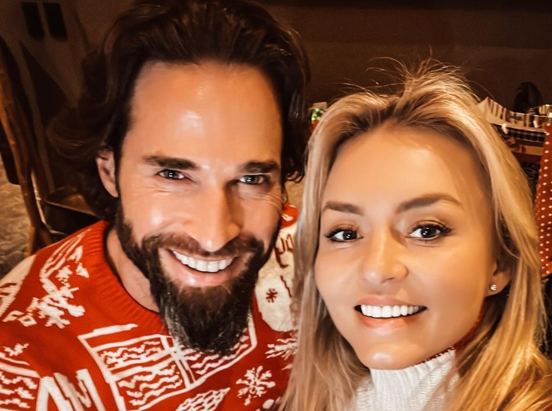 Supuesto embarazo de Angelique Boyer causa sensación en Internet