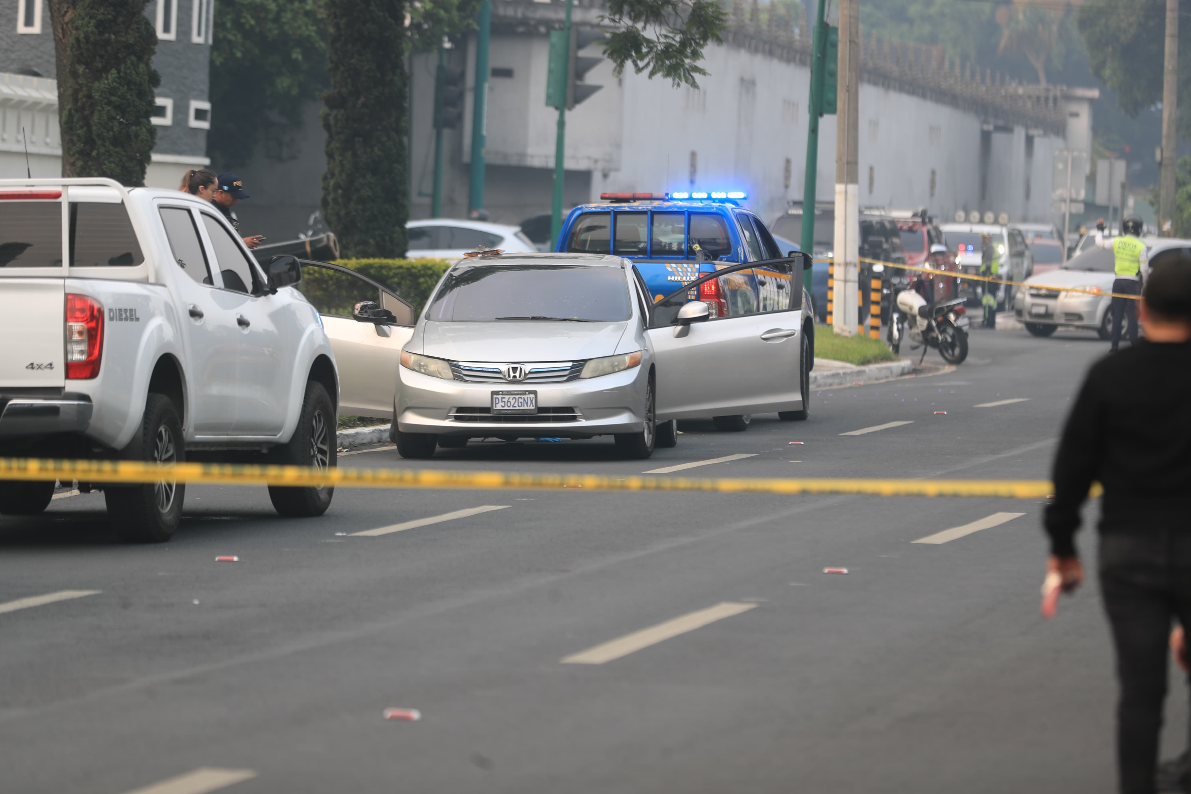 Bartender muere por asaltante frente al edificio del Mindef