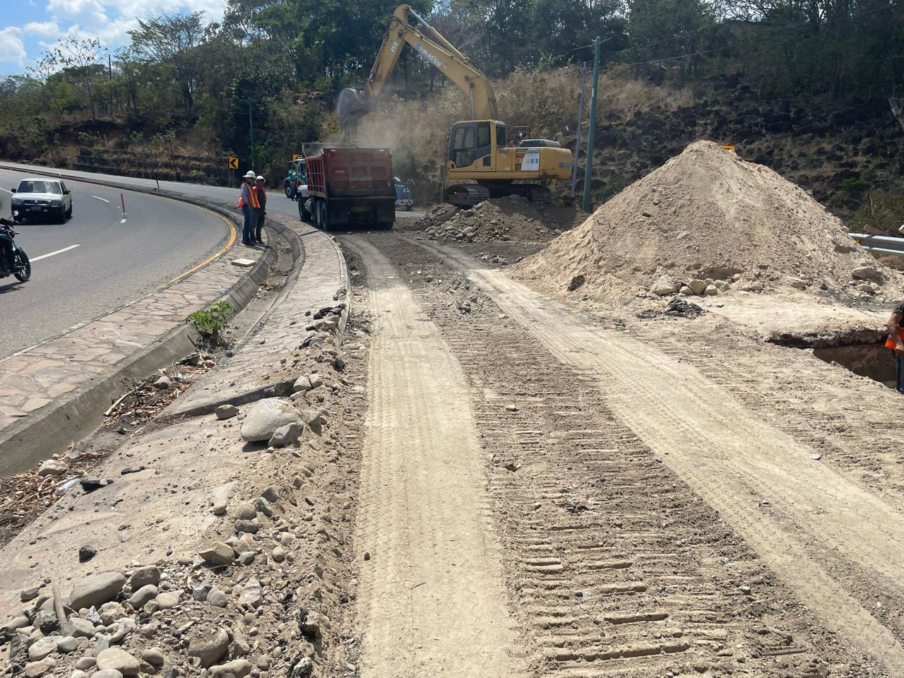 El Ministerio Público requiere información al CIV por deudas de arrastre que tienen empresas por varios proyectos. (Foto Prensa Libre: CIV)