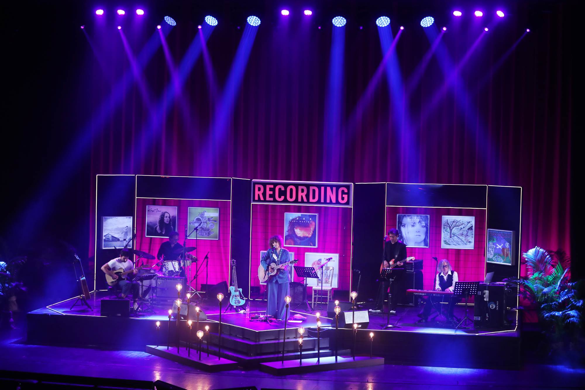 Gaby Moreno en el Centro Cultural Miguel Ángel Asturias