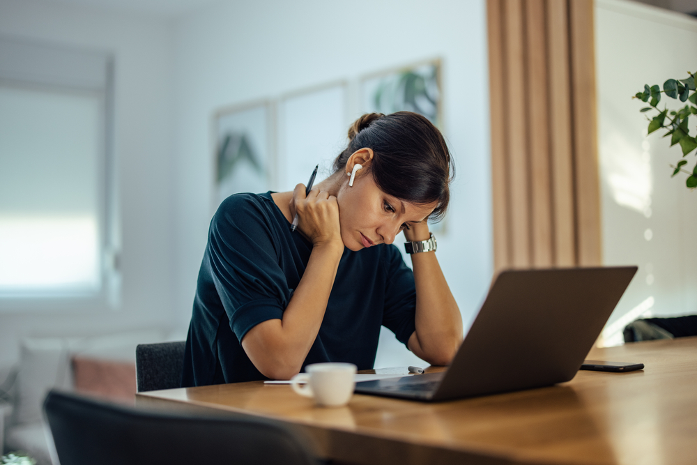 Mujer y directiva: estrategias prácticas para evitar el estrés laboral