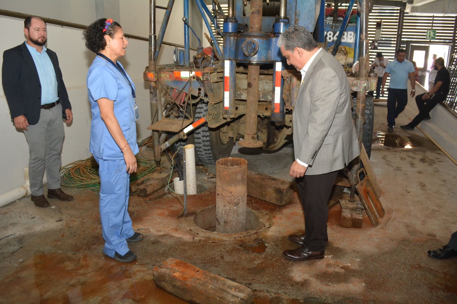 La crisis en el Hospital General San Juan de Dios se agrava por problemas en la red de distribución de agua. (Foto Prensa Libre: A. Domínguez)