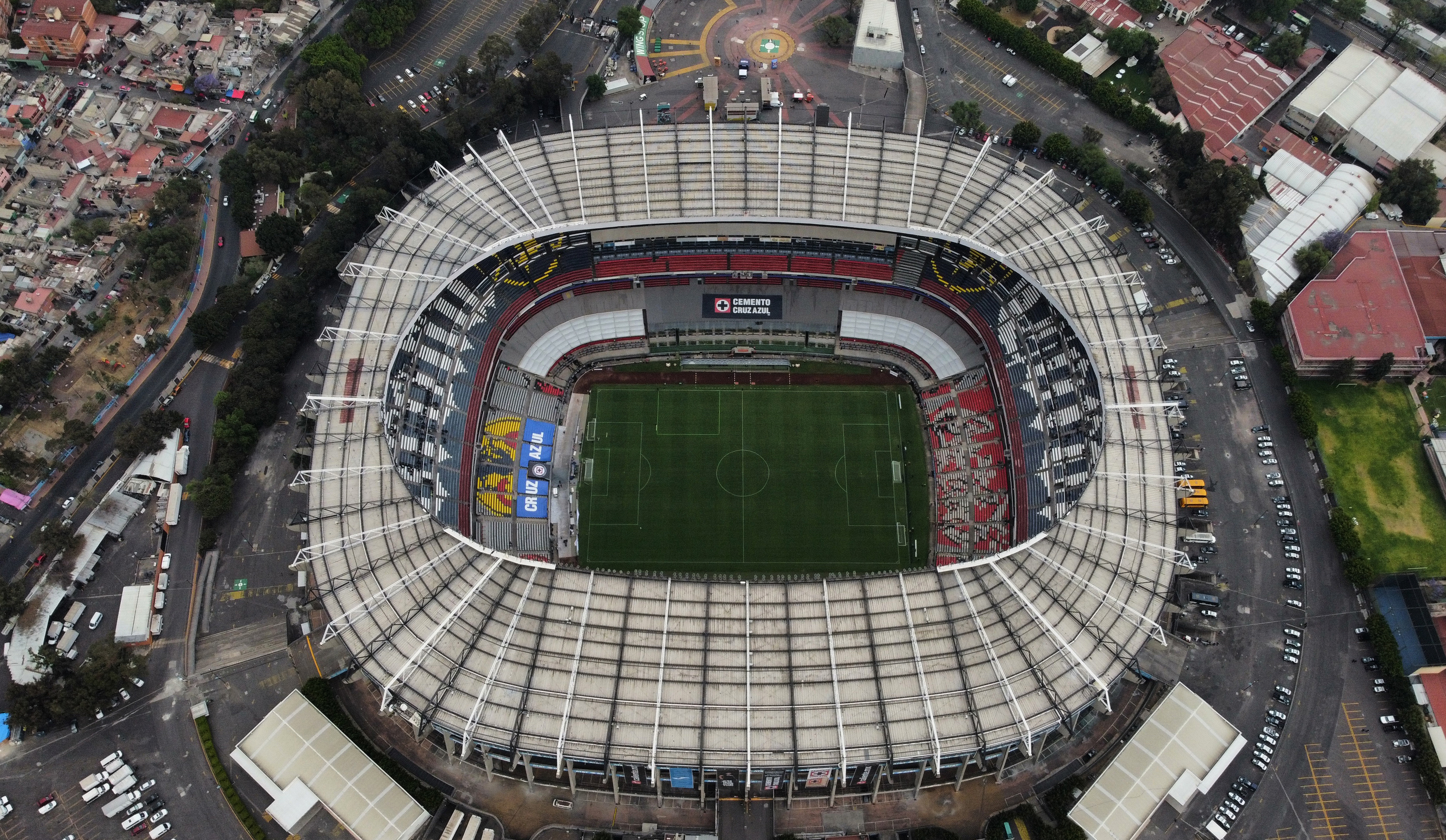 Fotografía de archivo fechada el 11 de marzo de 2023 que muestra el Estadio Azteca en la Ciudad de México