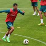 Cristiano Ronaldo en el entrenamiento previo al partido de la Eurocopa 2024.