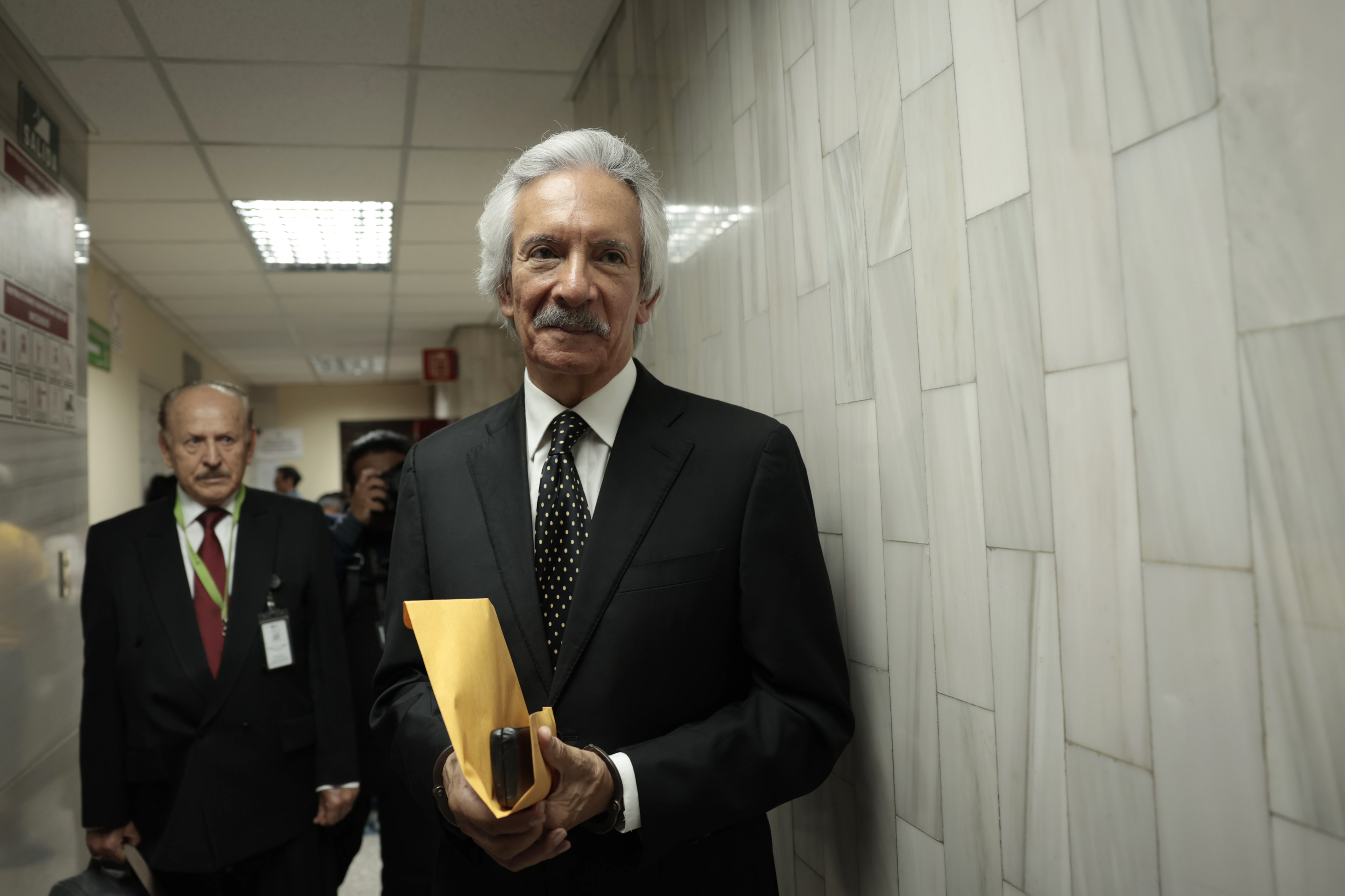 Jose Rubén Zamora continúa en prisión preventiva por los señalamientos del Ministerio Público en su contra. (Foto Prensa Libre: EFE/ David Toro/ARCHIVO)