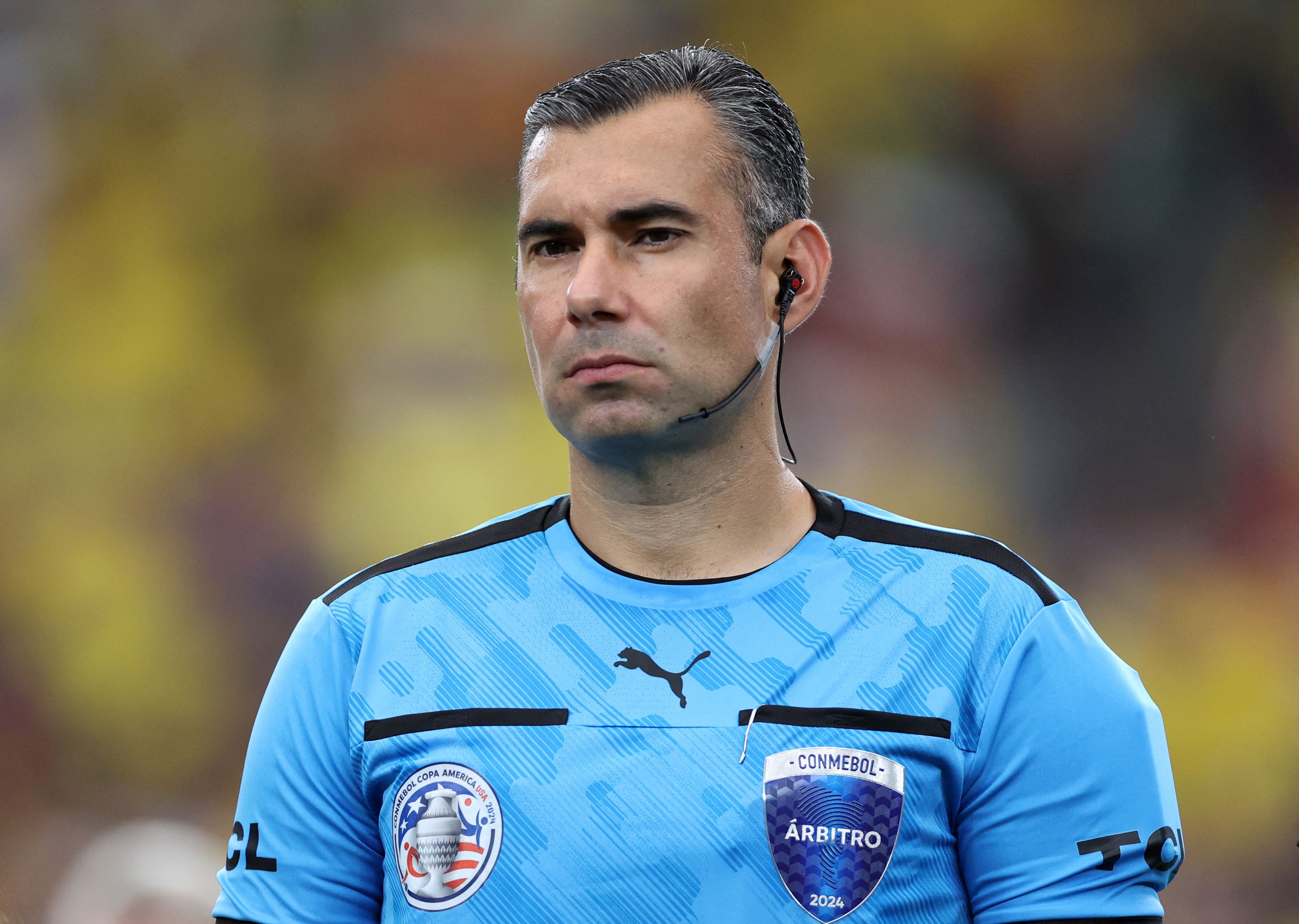 Mario Escobar es el árbitro que dirigirá la final.