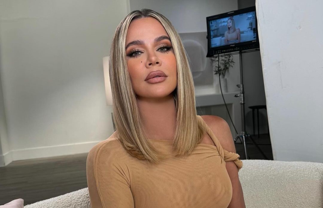 Khloé Kardashian es fuertemente criticada por la aparición de su hija en campaña publicitaria