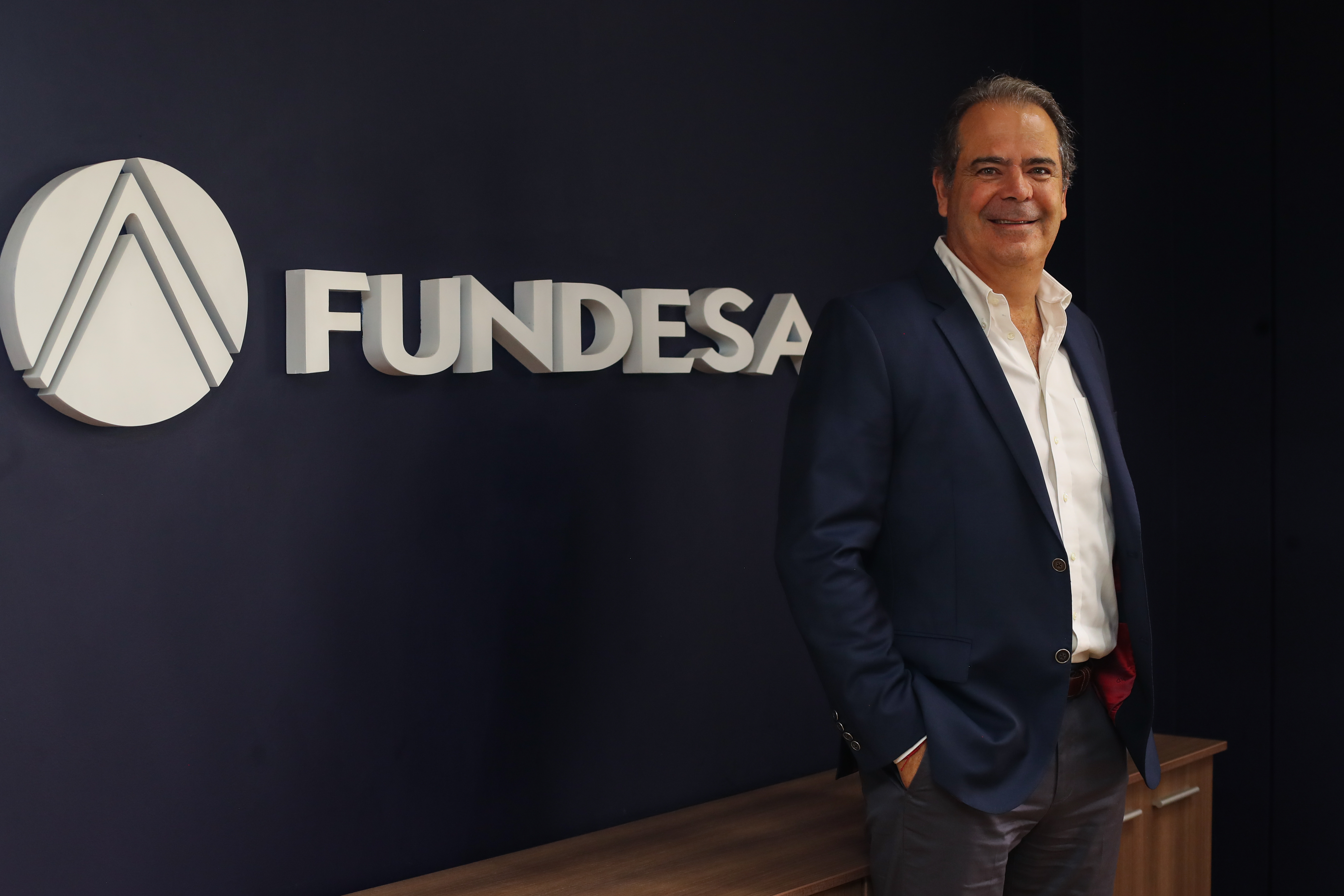 JOS MIGUEL TORREBIARTE, FUNDESA. Se le realiz una entrevista al presidente de Fundesa, Jos Miguel Torrebiarte respecto al prximo ENADE como tambin a diferentes situaciones econmicas del pas.Juan Diego Gonzlez.  170624