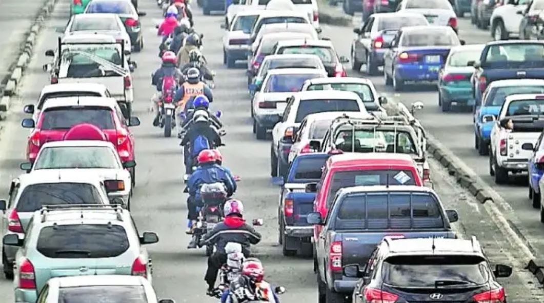 El parque vehicular en el país tiene crecimiento constante, pero en especial el de las motocicletas. (Foto, Prensa Libre: Hemeroteca PL).