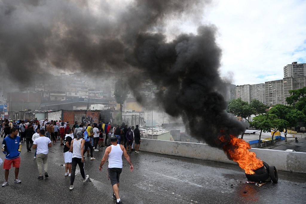 Disturbios en Venezuela tras protestas por la reelección de Nicolás Maduro'