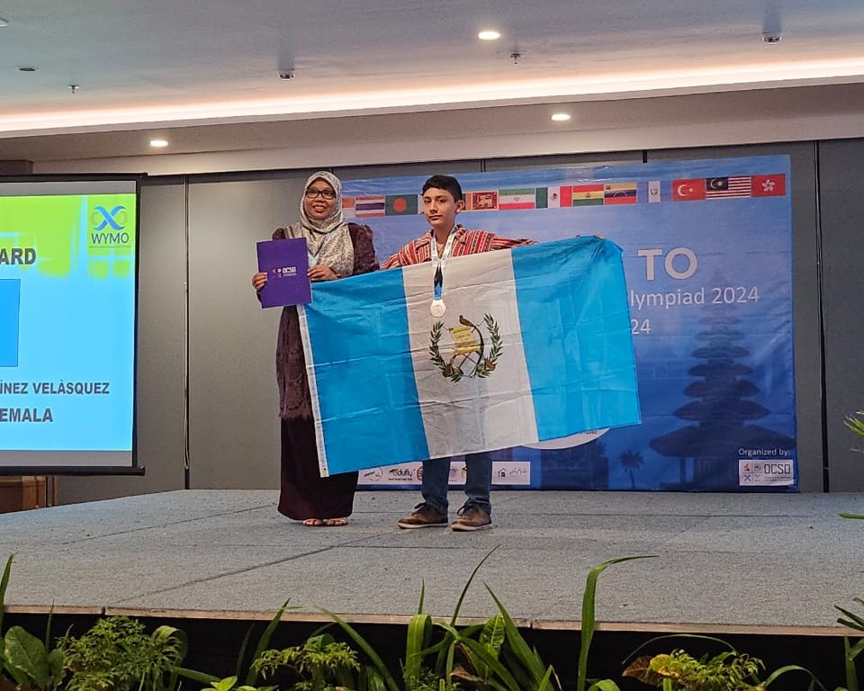 Santiago Martínez de 13 años compitió en la categoría A, donde participaron estudiantes de entre 4° y 6° grado. (Foto Prensa Libre: Luisa María Velásquez)