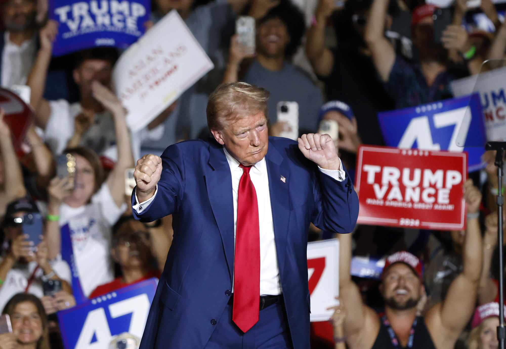 Trump publica "Qué mala, Kamala", una canción contra Harris.