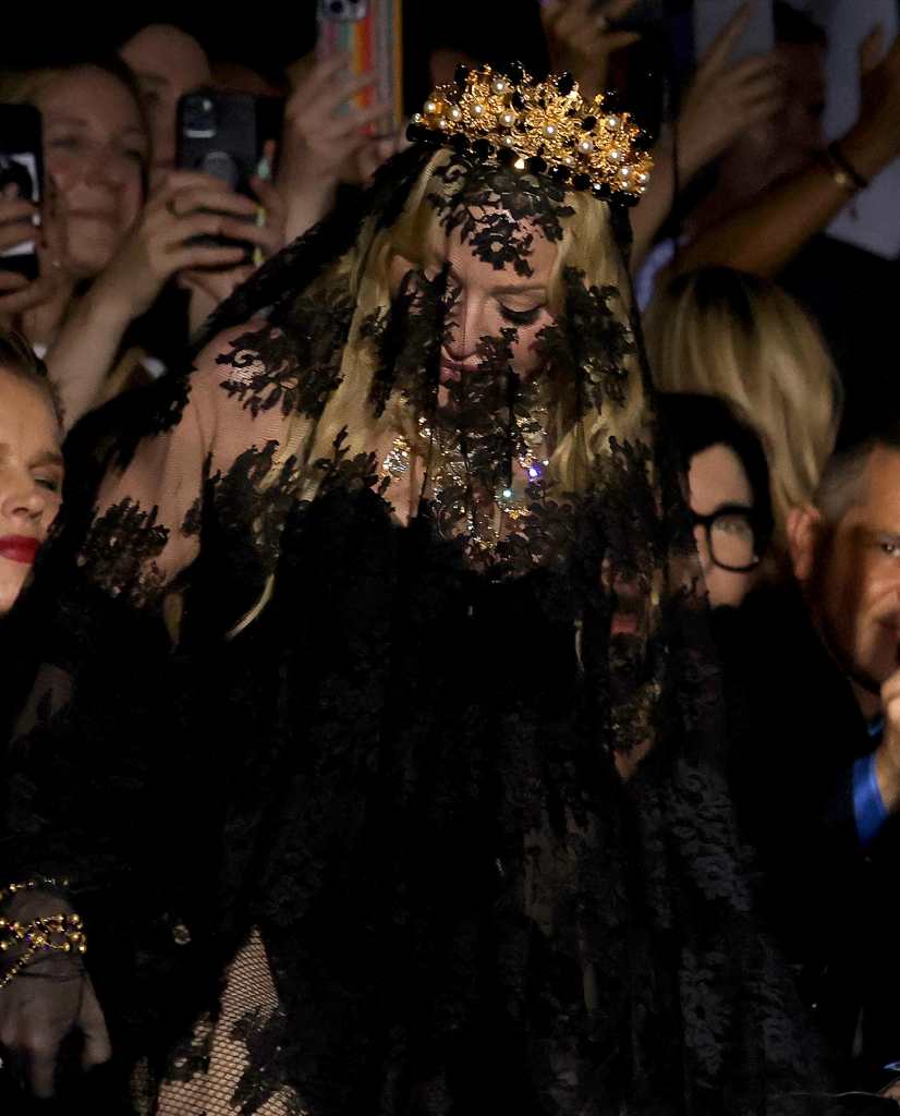 Dolce y Gabanna rinden homenaje a Madonna en la Semana de la Moda en Milán