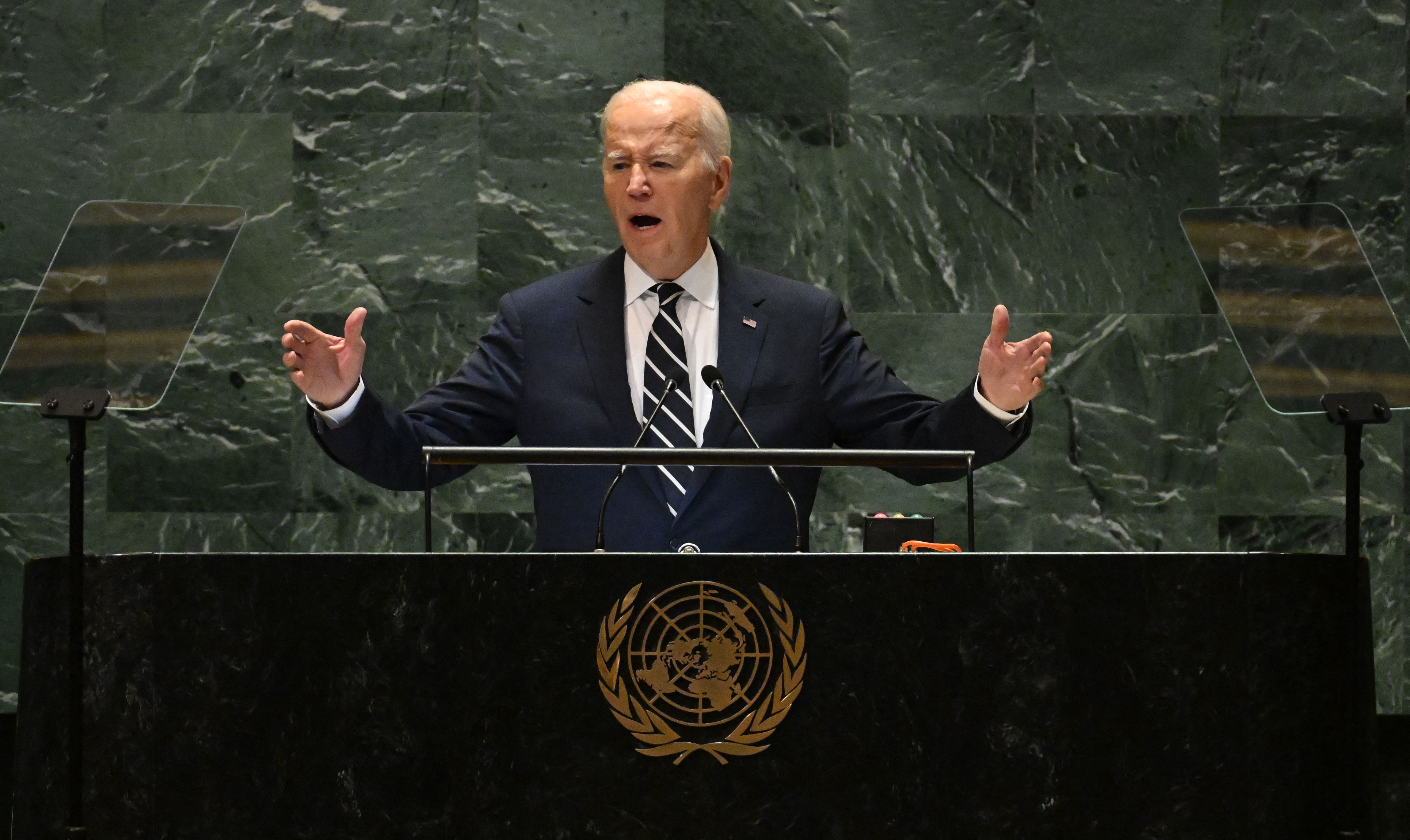 El presidente Joe Biden habló sobre los conflictos bélicos que afectan el mundo, durante su intervención en la Asamblea General de la ONU. (Foto Prensa Libre:  TIMOTHY A. CLARY / AFP)