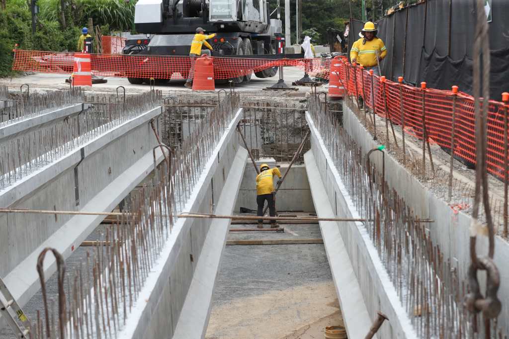 Carretera a El Salvador - Cierre por construccion de primer puente en ruta a El Salvador 8 septimbre 2024 (10)