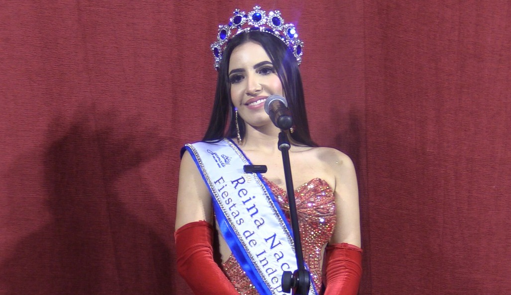 Jennifer Andrea Ortiz, reina Nacional de las Fiestas de Independencia,. (Foto Prensa Libre: Lucero Sapalú)