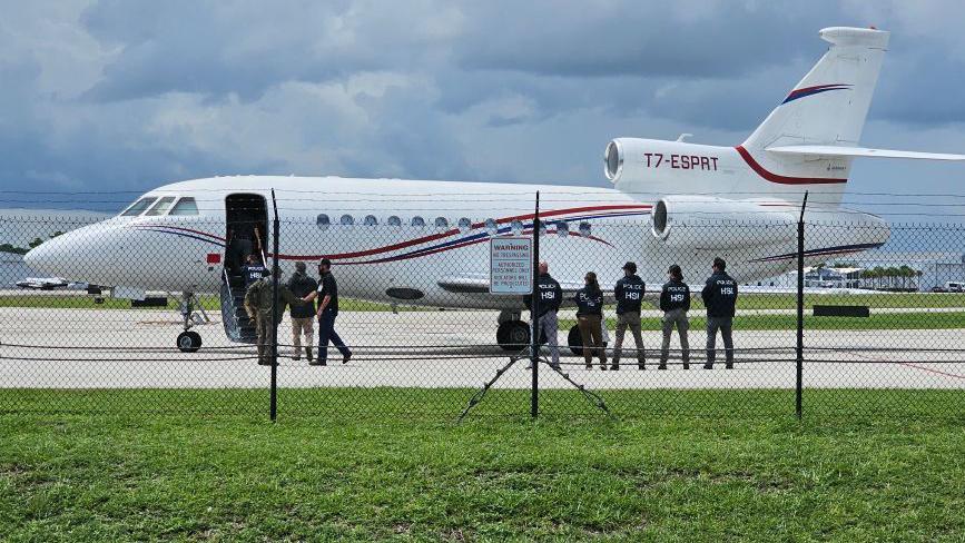 El avión incautado es modelo Dassault Falcon 900EX.