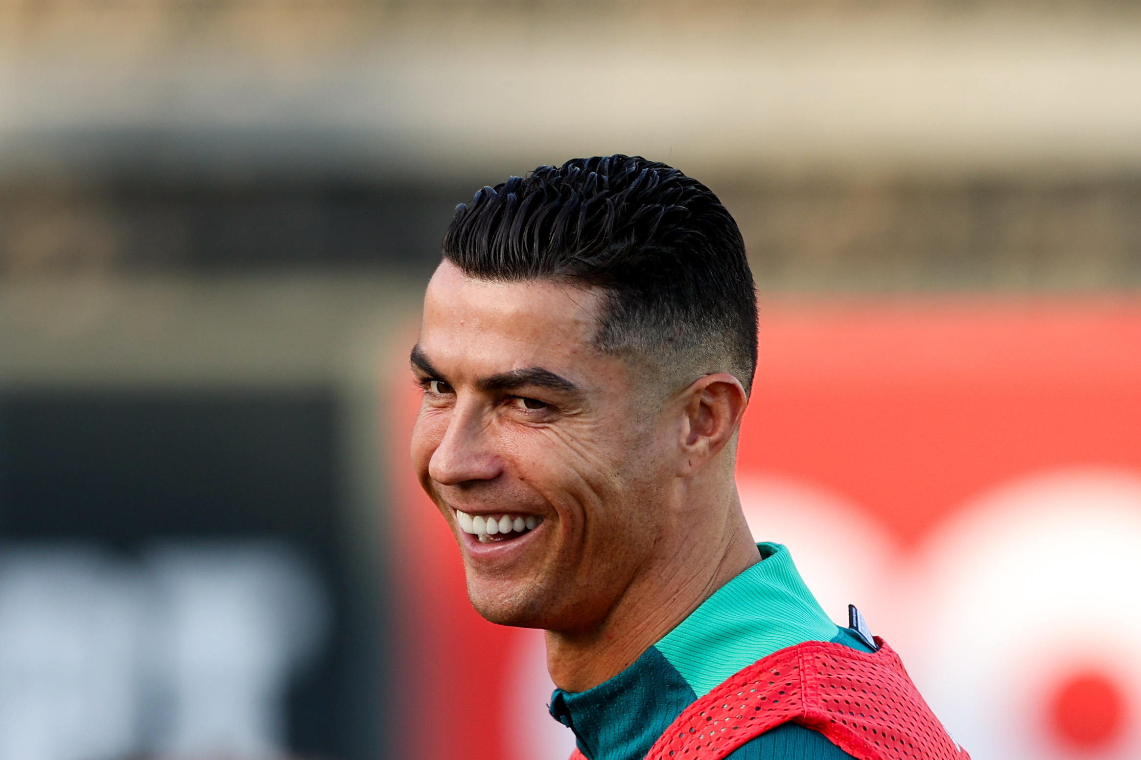 El futbolista portugués Cristiano Ronaldo en un entrenamiento a las afueras de Lisboa, Portugal.