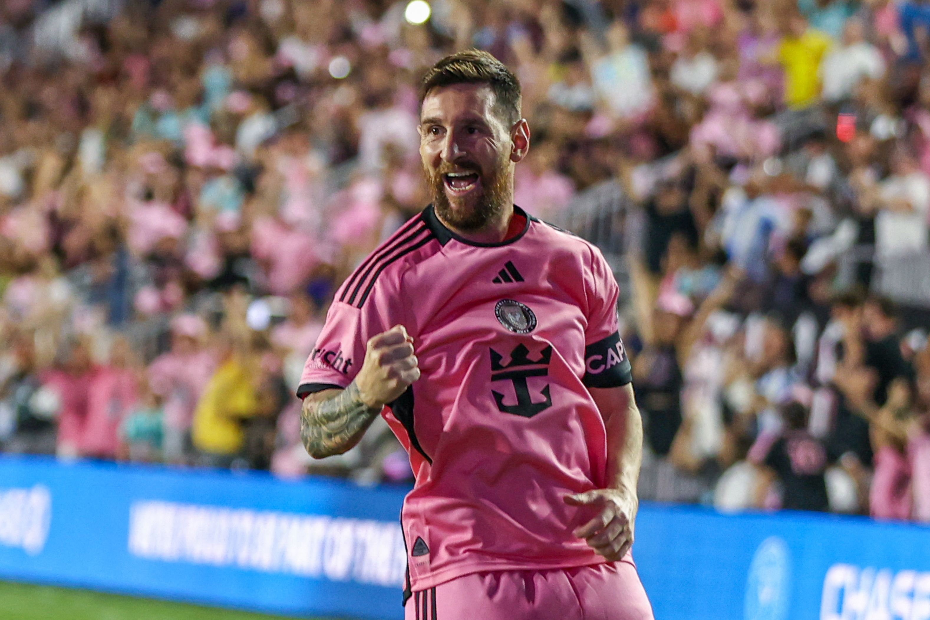 Lionel Messi jugará en su primer MLS Play Off y luchará por un premio.