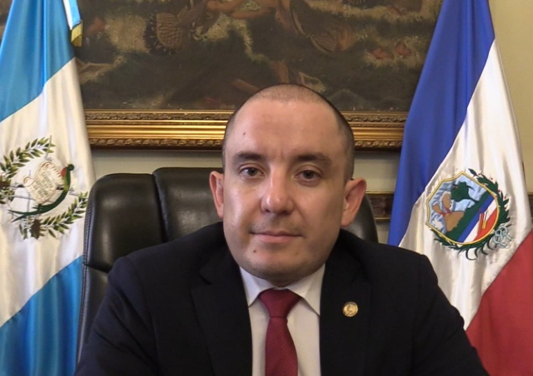 ALDO HERRERA. GOBERNADOR DE QUETALTENANGO