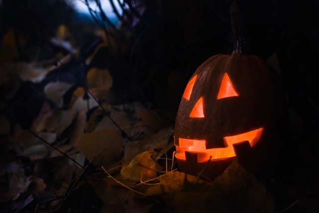 Calabaza de Halloween con iluminación