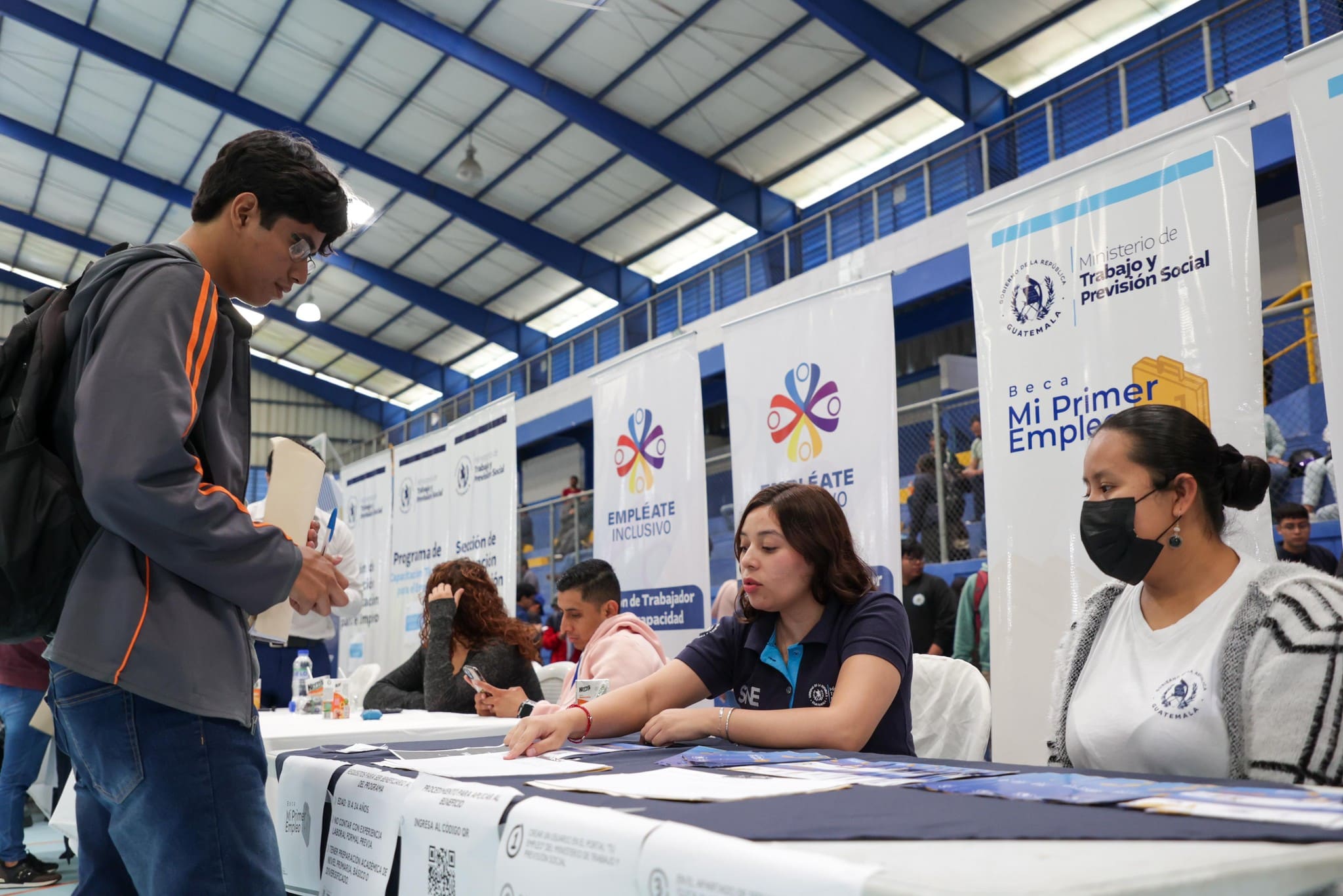 Feria de empleo para vacacionistas 2024