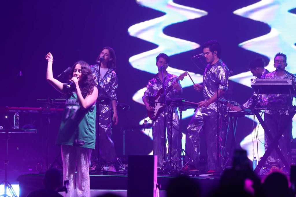 Ximena Sariñana en Guatemala