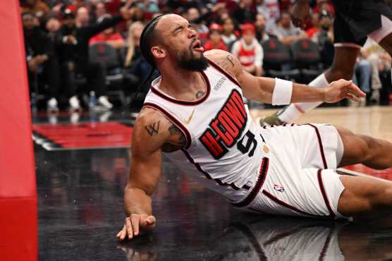 HOUSTON, TEXAS - NOVEMBER 23: Dillon Brooks #9 of the Houston Rockets reacts after fouling Shaedon Sharpe #17 of the Portland Trail Blazers during the second quarter at Toyota Center on November 23, 2024 in Houston, Texas. NOTE TO USER: User expressly acknowledges and agrees that, by downloading and or using this photograph, User is consenting to the terms and conditions of the Getty Images License Agreement.   Jack Gorman/Getty Images/AFP (Photo by Jack Gorman / GETTY IMAGES NORTH AMERICA / Getty Images via AFP)