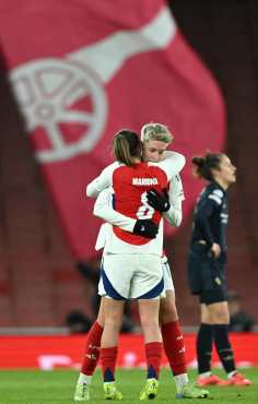 Arsenal's Swedish striker #17 Lina Hurtig (C) celebrates with Arsenal's Spanish midfielder #08 Mariona Caldentey following the Women's UEFA Champions League group C football match between Arsenal and Juventus at the Emirates Stadium, in north London, on November 21, 2024. Arsenal won the match 1-0. (Photo by JUSTIN TALLIS / AFP)