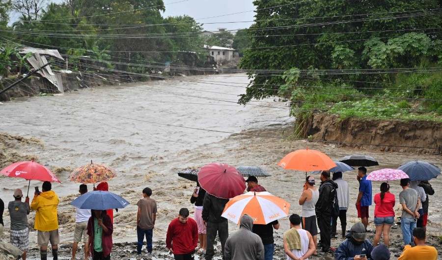 Tormenta Sara en Honduras (AFP)