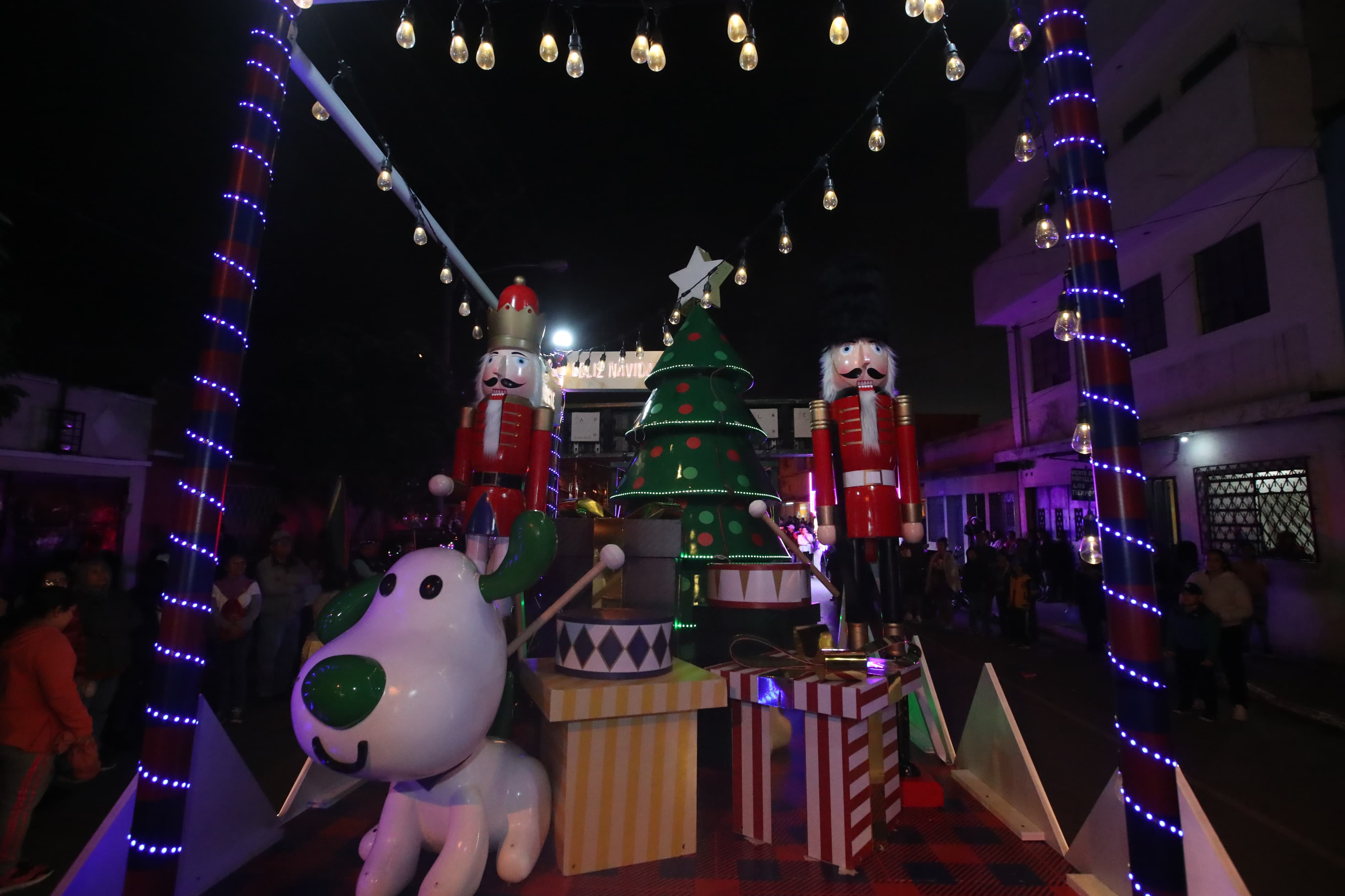 El Desfile Navideño recorrerá la zona 15 capitalina.