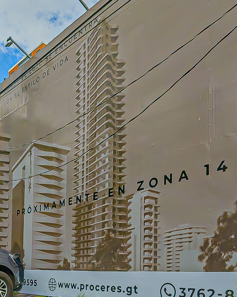 l Edificio San Lorenzo, en la exclusiva Zona 14, se proyecta como un referente de modernidad y lujo. (Foto, Facebook Skyscrapercity Guatemala)