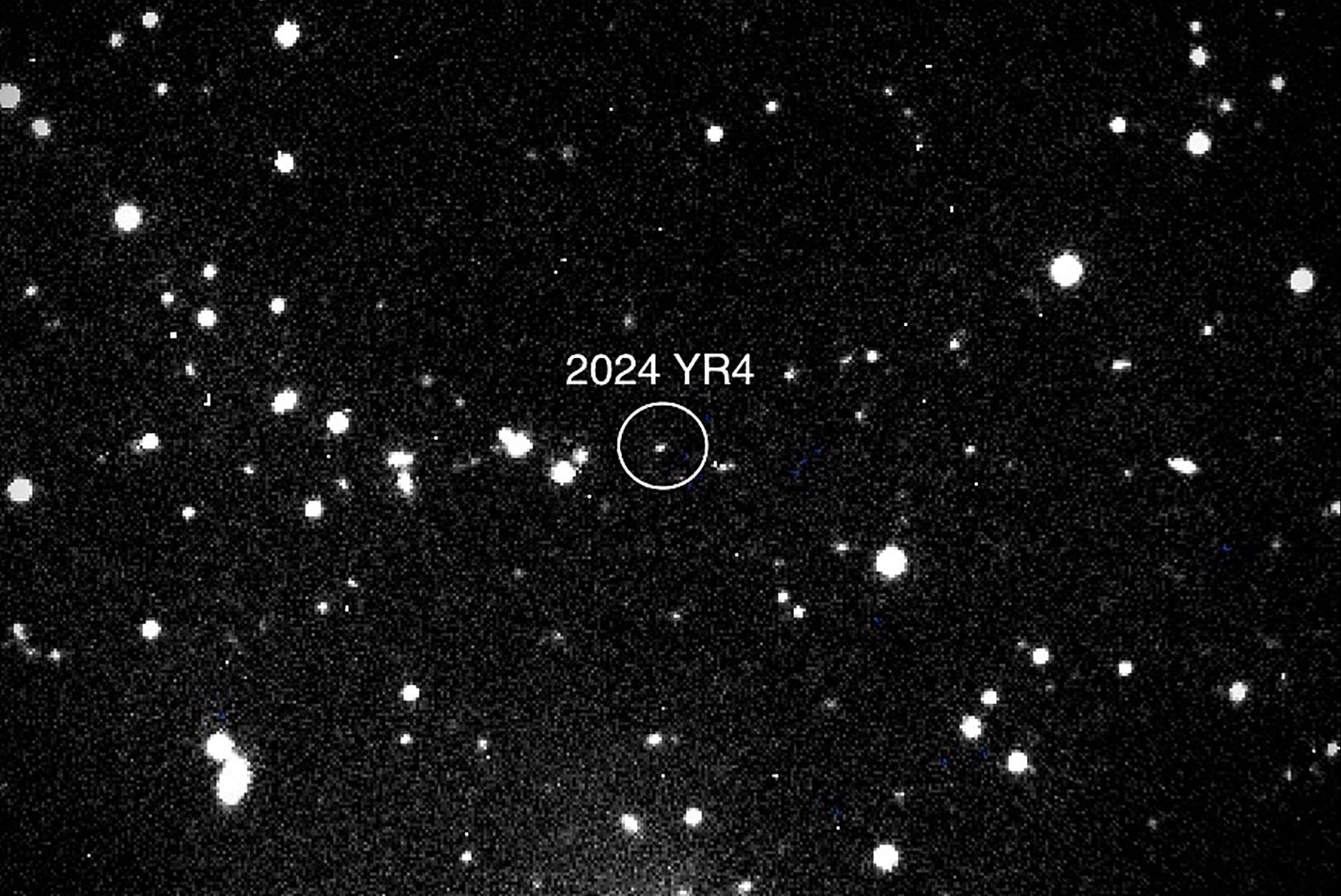 Asteroide YR4