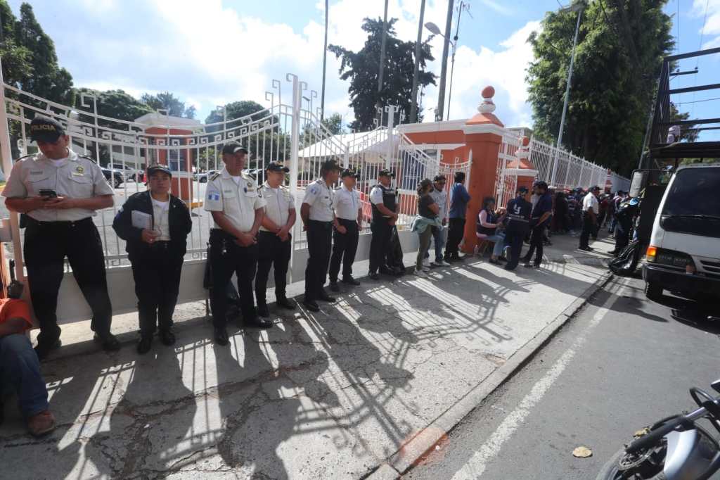 Protesta guajeros y recolectores de basura en Guatemala frente al Ministerio de Ambiente 18 de febrero 2025 (4)