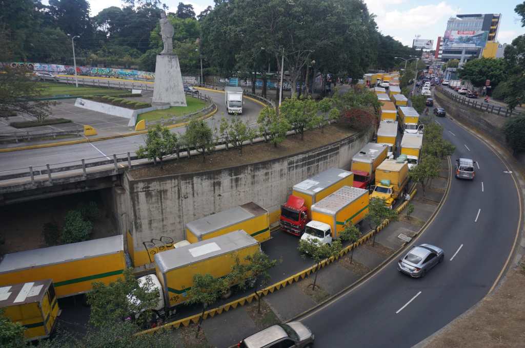 Protesta guajeros y recolectores de basura en Guatemala frente al Ministerio de Ambiente 18 de febrero 2025 (6)