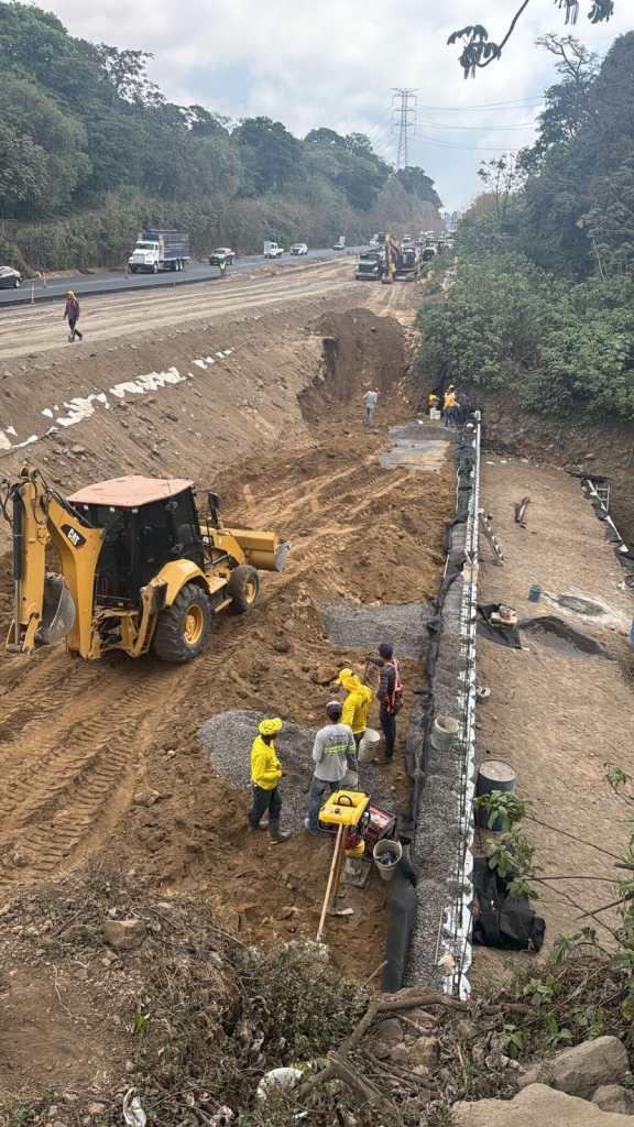 Autopista Palín Escuintla km 44