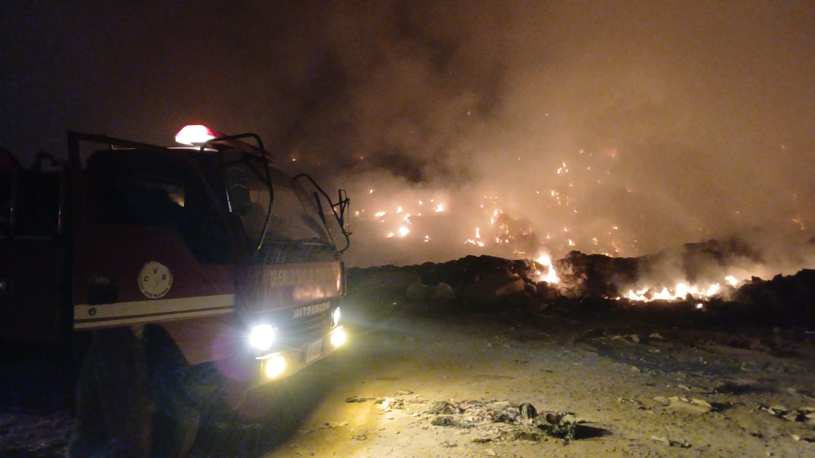 Incendio vertedero Amsa