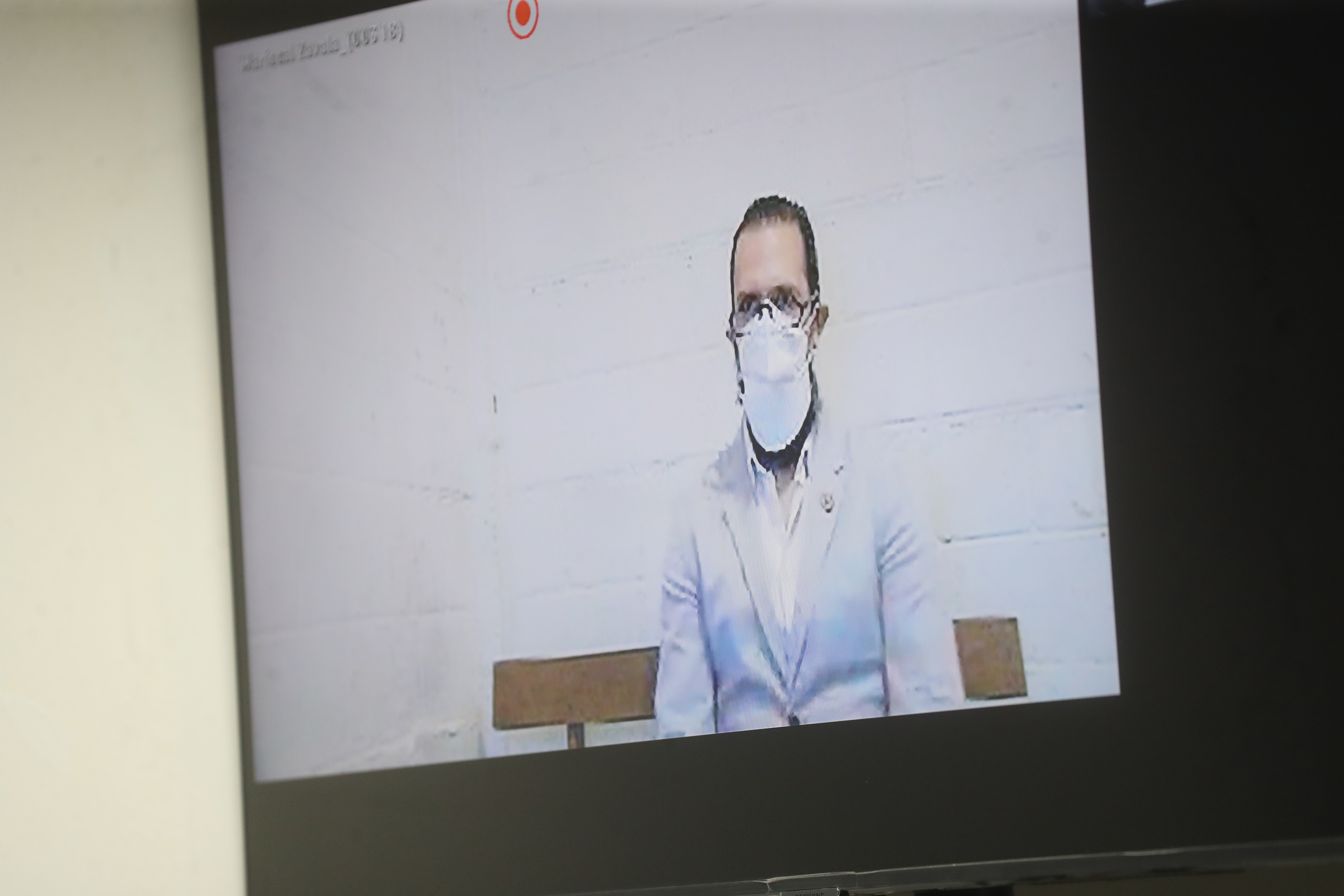 En el Juzgado cuatro de primera instancia penal se llevo acabo audiencia de Kevin Malouf, Lydia Silva y Susana Rojas aceptaron cargos por el crimen en contra de Floridalma Roque, Tras aceptar los cargos, los tres acusados recibirn condenas mnimas al acogerse al beneficio de la aceptacin de hechos.


Foto. Prensa Libre: Erick Avila Solis  05/03/2025