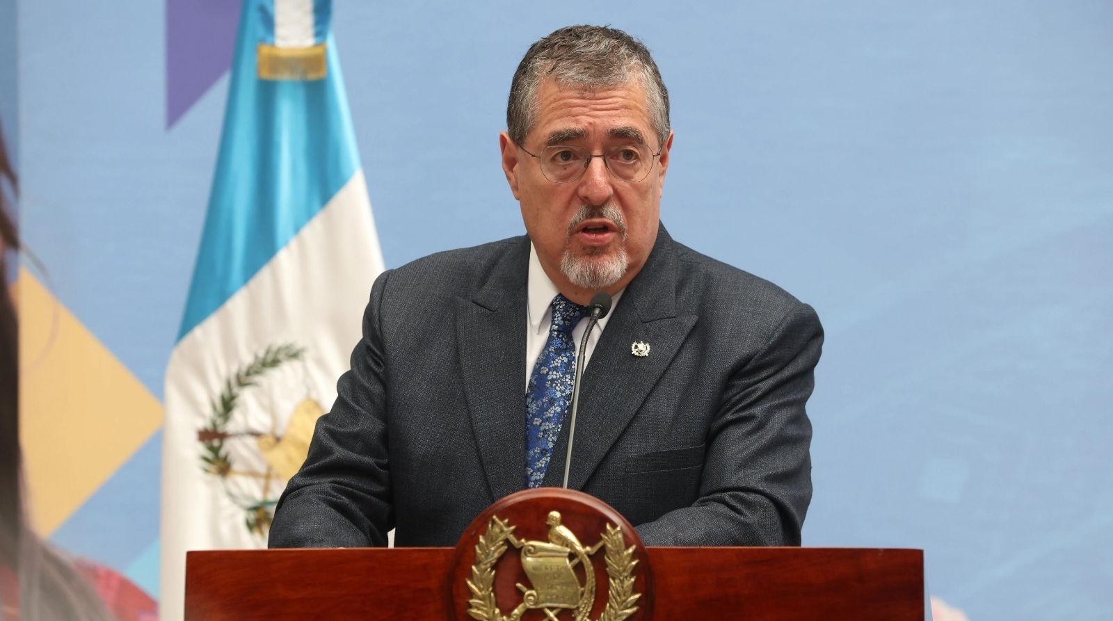 Bernardo Arevalo por muerte de papa Francisco