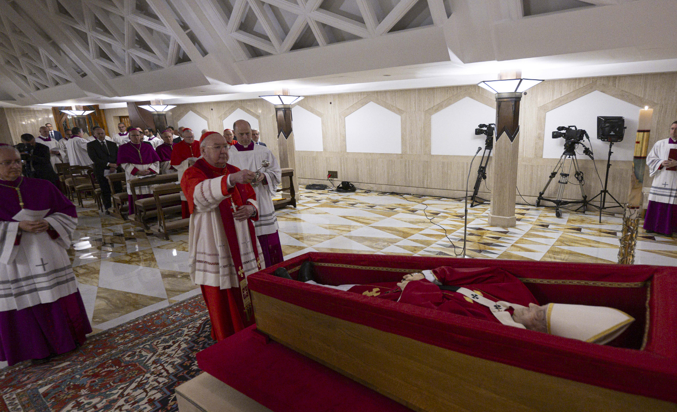 FUNERAL PAPA FRANCISCO