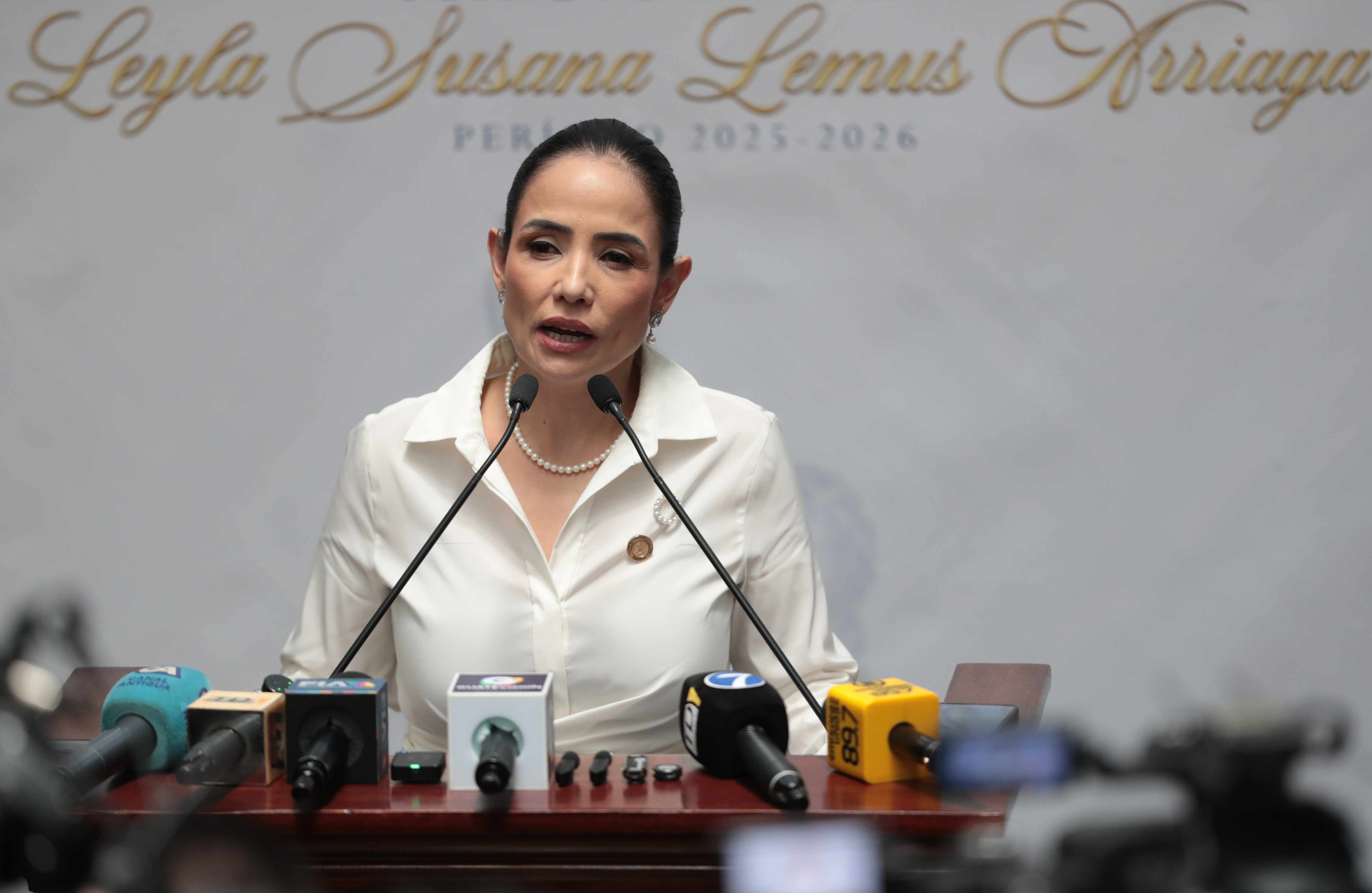 Este 14 de abril, se llevo a cabo  el cambio de presidencia de la Corte de Constitucionalidad (CC). Leyla Lemus asumi la presidencia de la Corte de Constitucionalidad (CC) en el ltimo ao del periodo para el cual fueron electos. La actividad se realizo en la sala de vistas de la Corte Suprema de Justicia.



Fotografa Esbin Garcia  14-04-25-