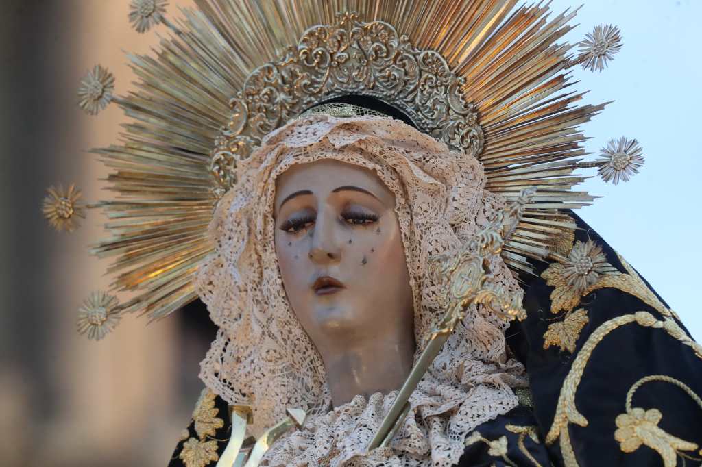 Procesión de Santo entierro del Cristo yacente de Santo Domingo a si paso por Palacio Nacional de la Cultura y Catedral Metropolitana