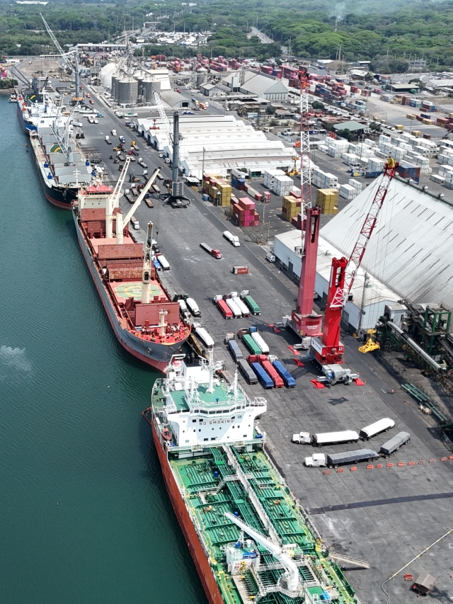 EMPRESA PORTUARIA QUETZAL PUERTO QUETZAL