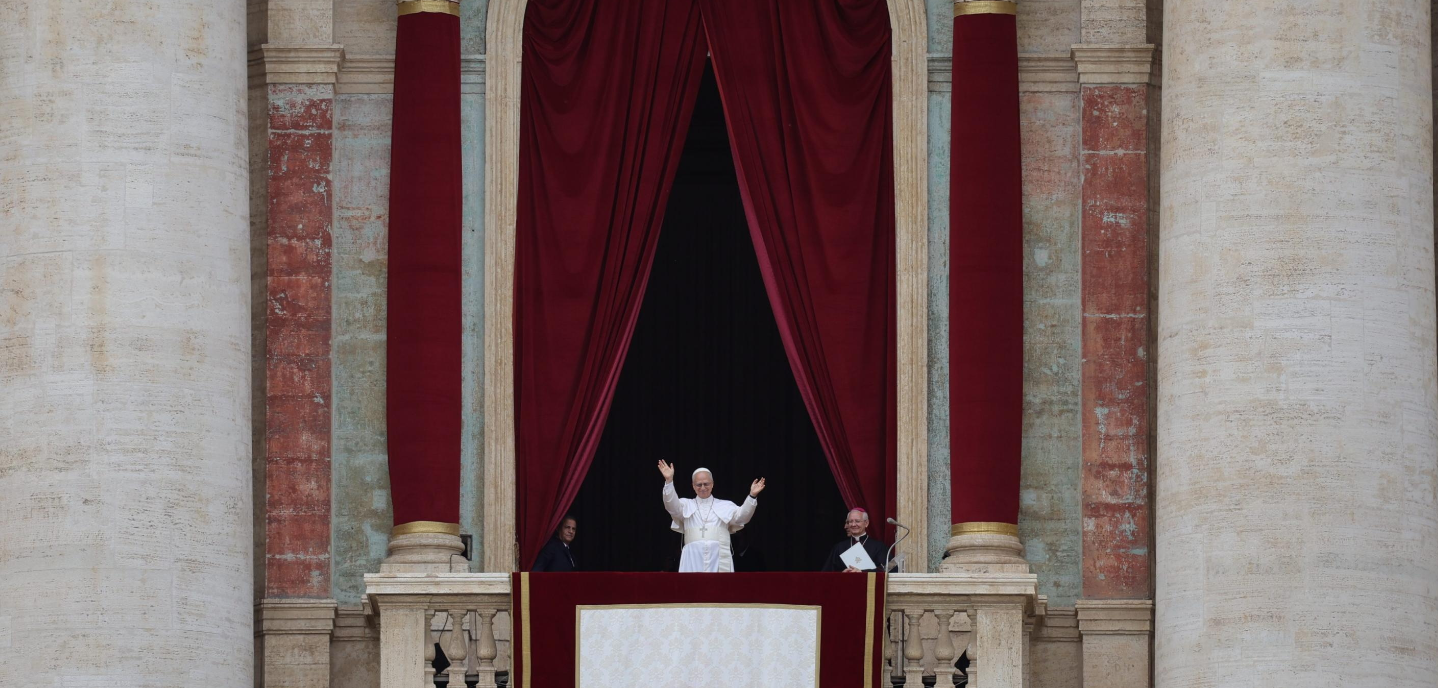 LEÓN XIV SALUDA A LOS FIELES